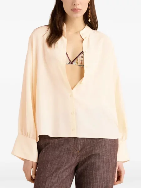 Kołnierzykowy koszula Momoni