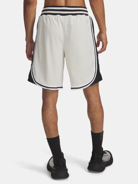 Krátke šortky Under Armour čierna