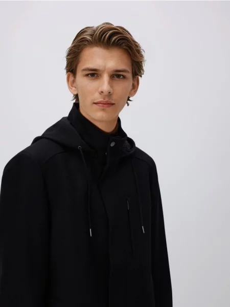 Reserved Palton scurt cu glugă negru