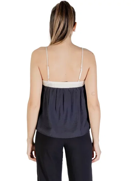 Vero Moda Top Denise Regular Fit črna