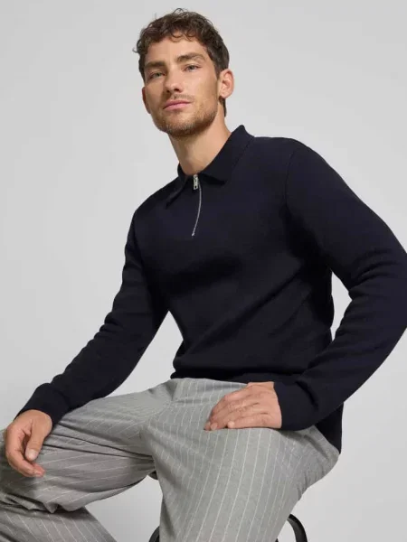 Sweter z dzianiny z prążkowanymi wykończeniami model ‘MILANO’ Jack & Jones Premium czarny