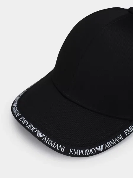 Кепка Emporio Armani черная