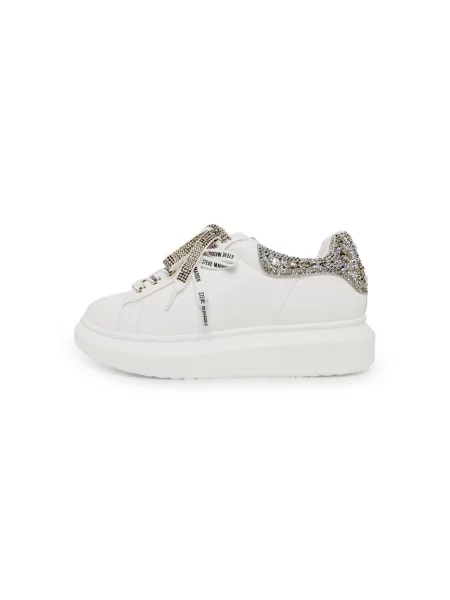 Αθλητικά Steve Madden λευκό