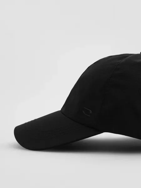 Кепка Reserved черная