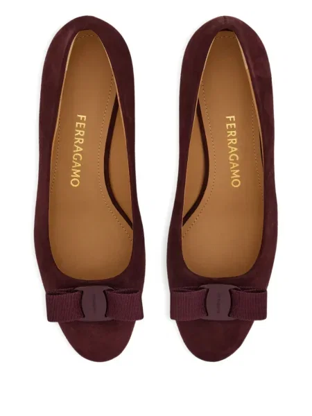 Pantofi cu toc Ferragamo cu funde violet