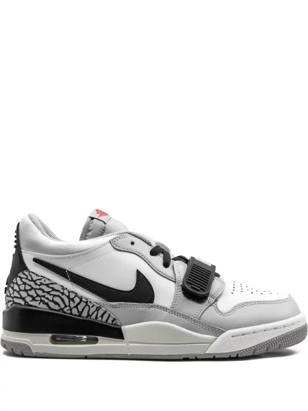 Sneakerși Jordan gri