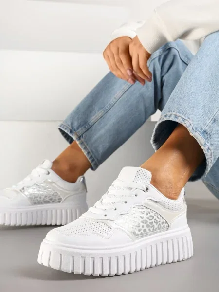 Sneakersy na Platformie z Tłoczeniami Zdobione Panterkowym Printem Herraza białe