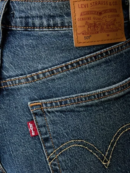 Levi's дънки дамски CROP LIGHTWEIGHT синьо