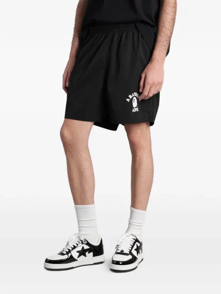 Pantaloni scurți A Bathing Ape® cu imagine negru