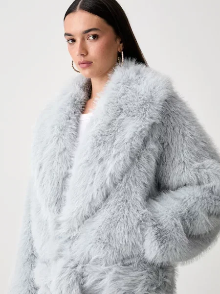 Pinko коротка куртка