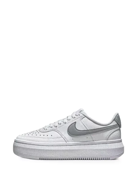 Sacou Nike cu platformă alb