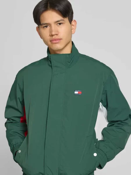 Kurtka Tommy Jeans z autografem zielona