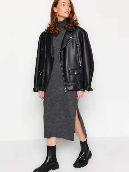 Szeroka sukienka midi Trendyol do kolan