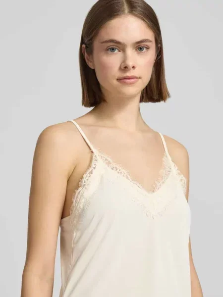 Top Gina Tricot biały