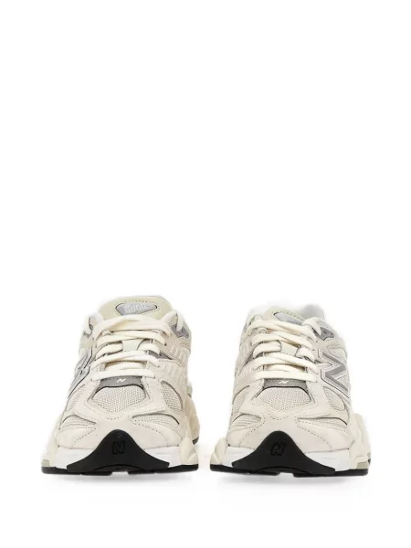 Majica New Balance s printom bijela