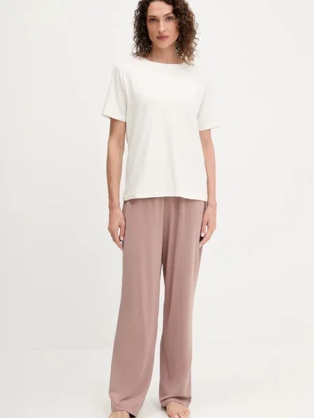 Пижама BOSS дамска бежово