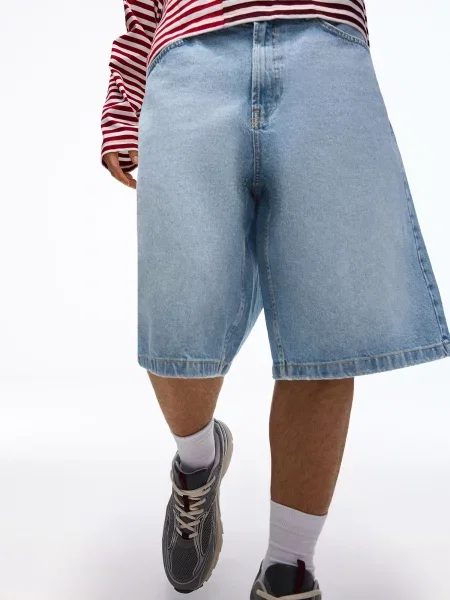 Bershka Jeans deschis albastru