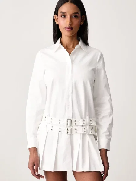 The Ragged Priest rochie plisată din alb