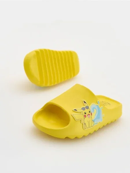 Reserved Шльопанці Pokémon жовтий