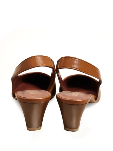 Pantofi cu toc Poche Paris slingback maro