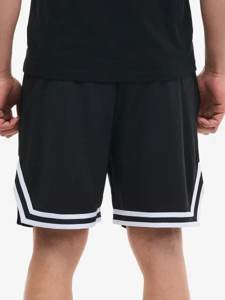 Повседневные шорты Lonsdale черные