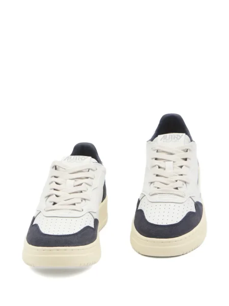 Sneakerși Autry alb