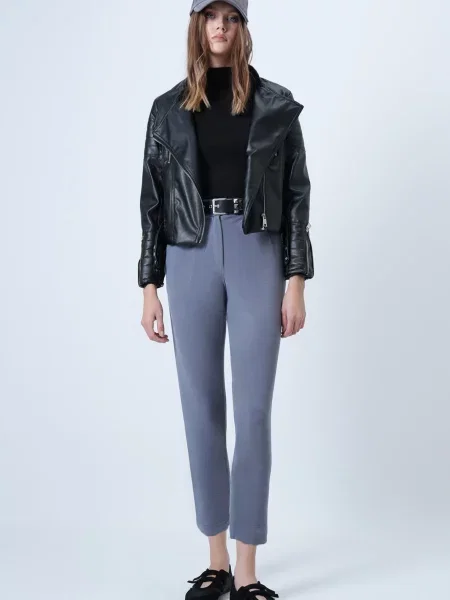 Trend Alaçatı Stili Pantaloni cutați gri