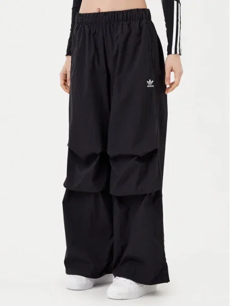 Adidas Долнище анцуг Essentials Ripstop черен