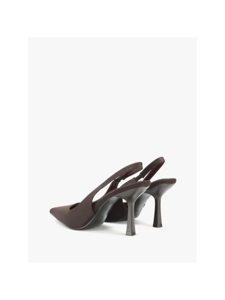Pantofi La Modeuse maro