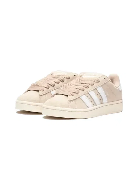 Sneakersy Adidas Campus zamszowe białe