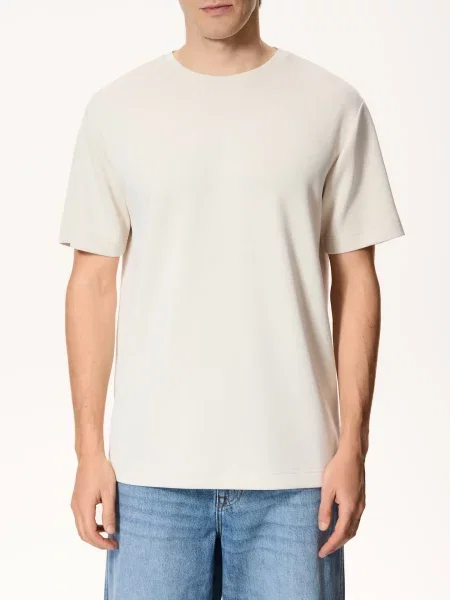 Reserved Футболка regular fit з модалом бежевий