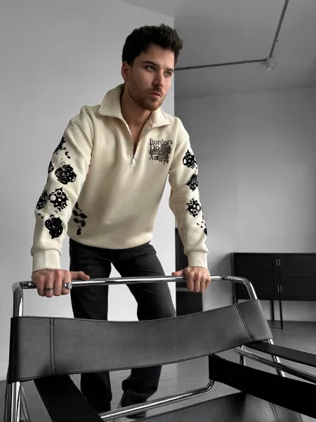Kleidermafia Mikina Oversize Half-Zip Graphic Sweatshirt Beige' béžová