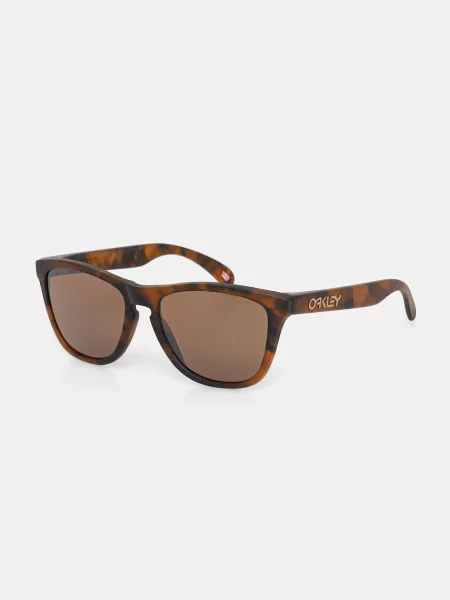 Солнцезащитные очки Oakley