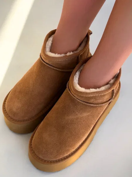 Škornji za sneg Boto iz semiša bela