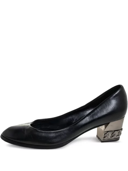 Pantofi cu toc Casadei din piele negru