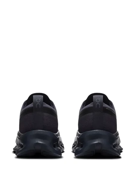 Sneakerși On gri