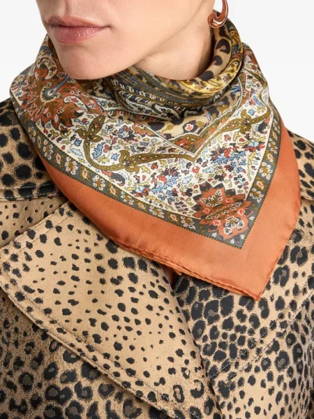 Fular Etro cu imprimeu animal print