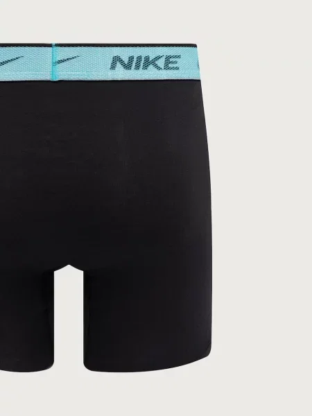Боксеры Nike
