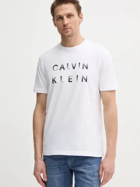 Тениска Calvin Klein с принт бяло