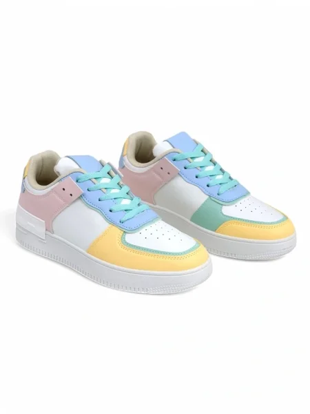 Sneakerși Resti alb