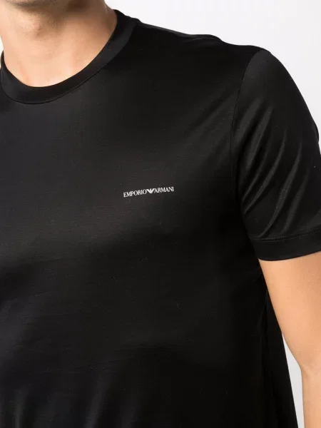 Футболка Emporio Armani черная