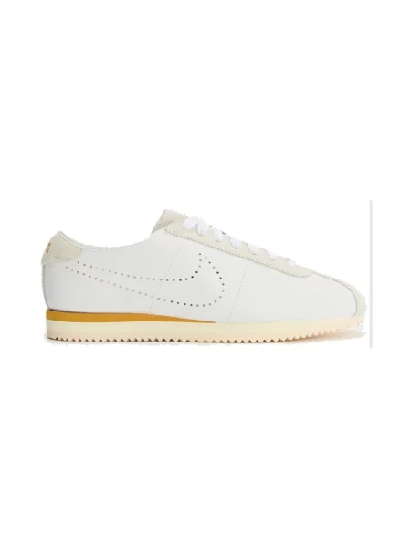 Pantofi Nike bej