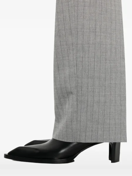 Pantaloni Twinset cu dungi plisate gri