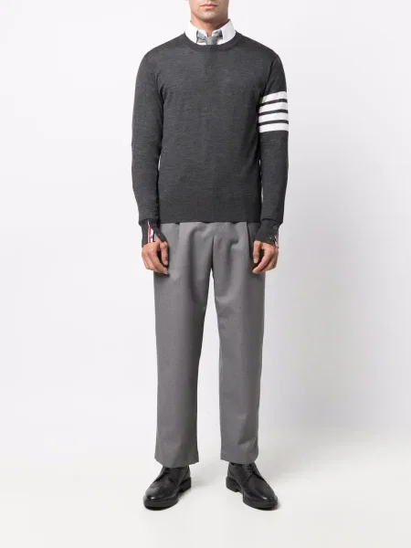 Pulover Thom Browne cu decolteu rotund gri