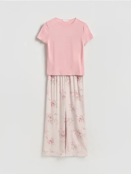 Reserved Pijama din două piese cu adaos de cafeniu