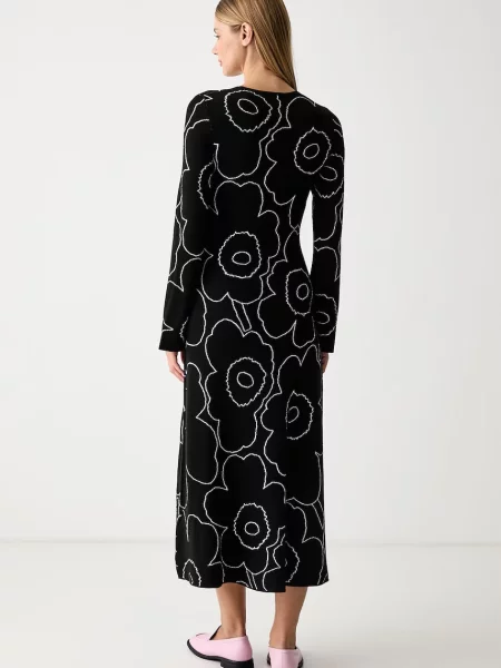 Платье Marimekko