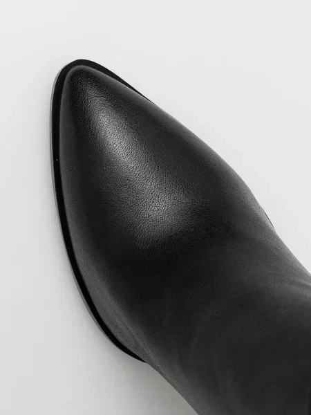 Кожаные сапоги Answear.lab черные