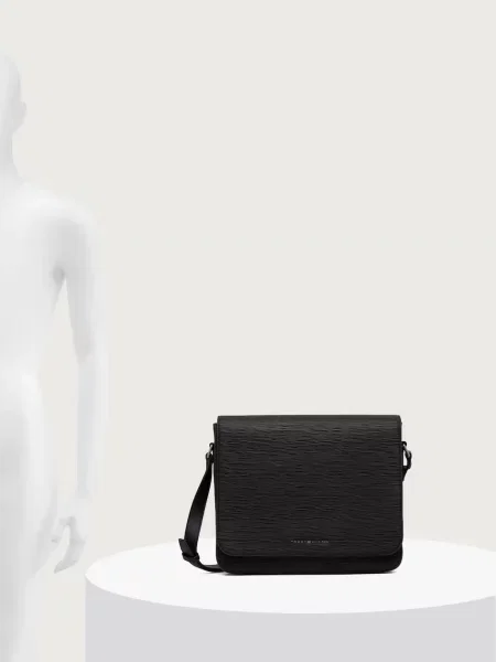 Куфар Tommy Hilfiger черно