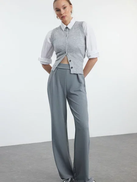 Pantaloni Trendyol gri