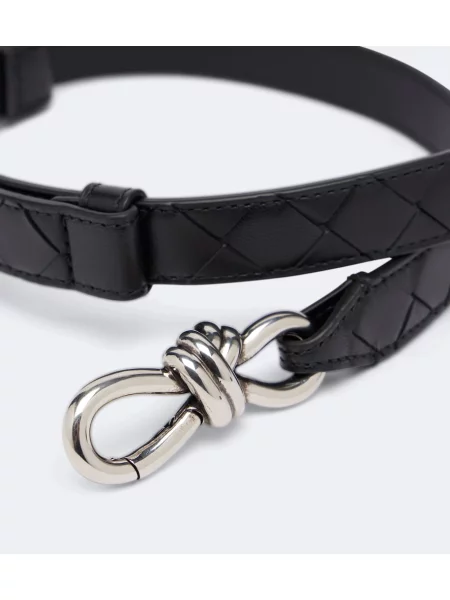 Cu centură curea Bottega Veneta din piele negru
